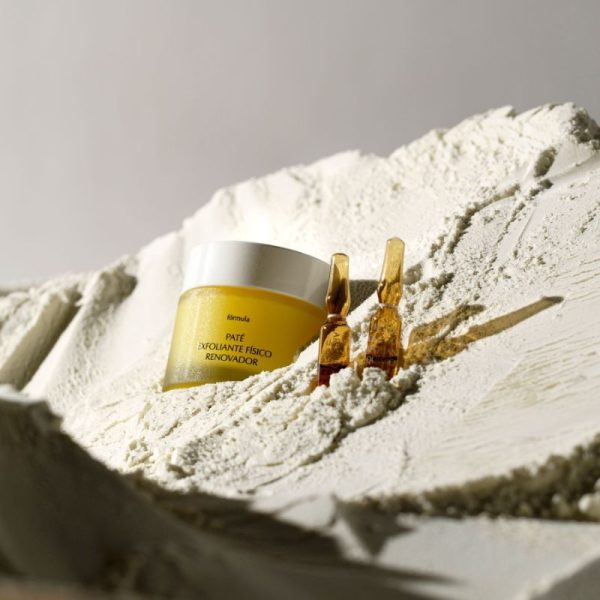 Paté Exfoliante Físico Renovador – Arturo Alba (50g) - Imagen 2